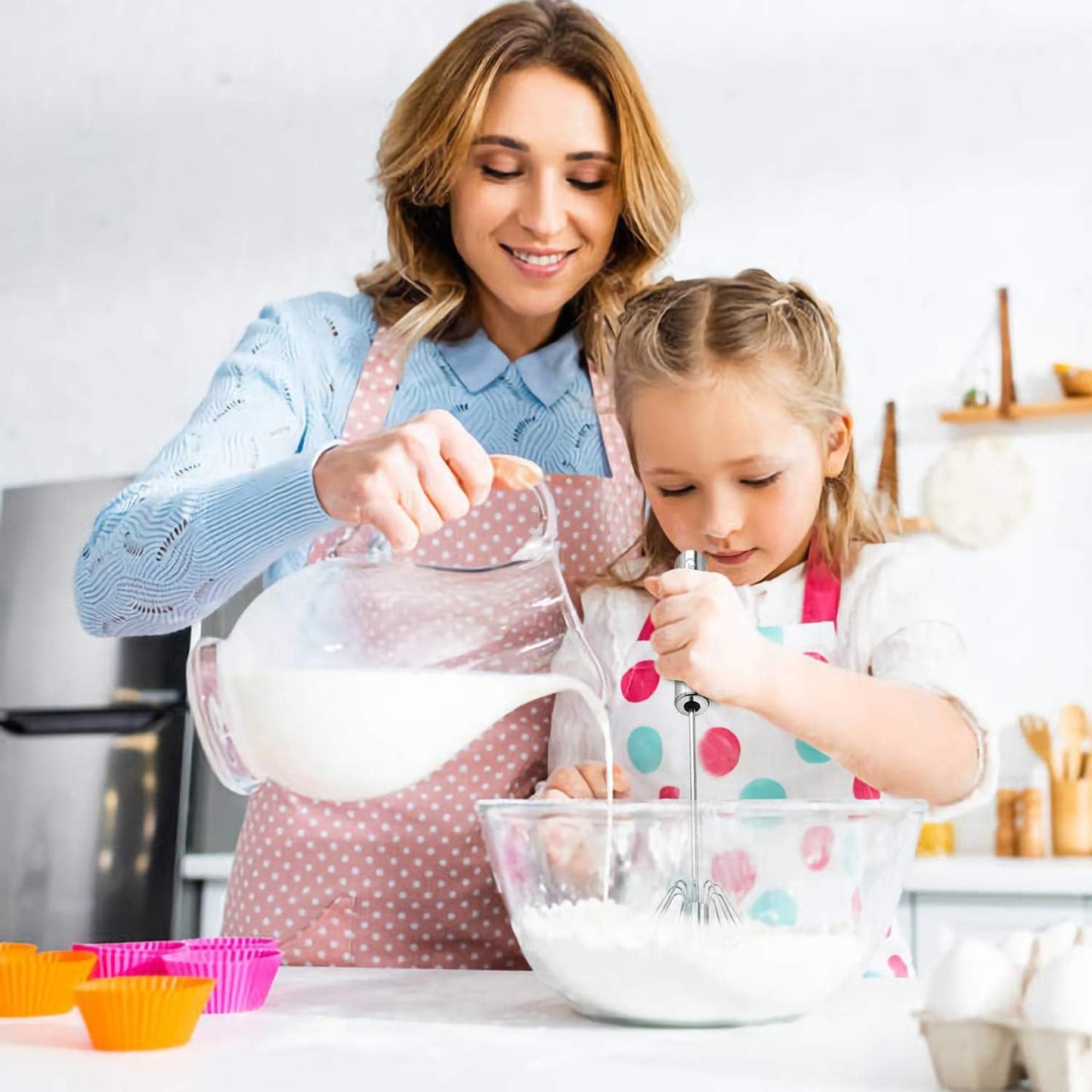 Stainless Steel Egg Whisk, Hand Push Rotary Whisk Blender, Versatile Milk Frother, Hand Push Mixer Stirrer for Blending, Whisking, Beating & Stirring